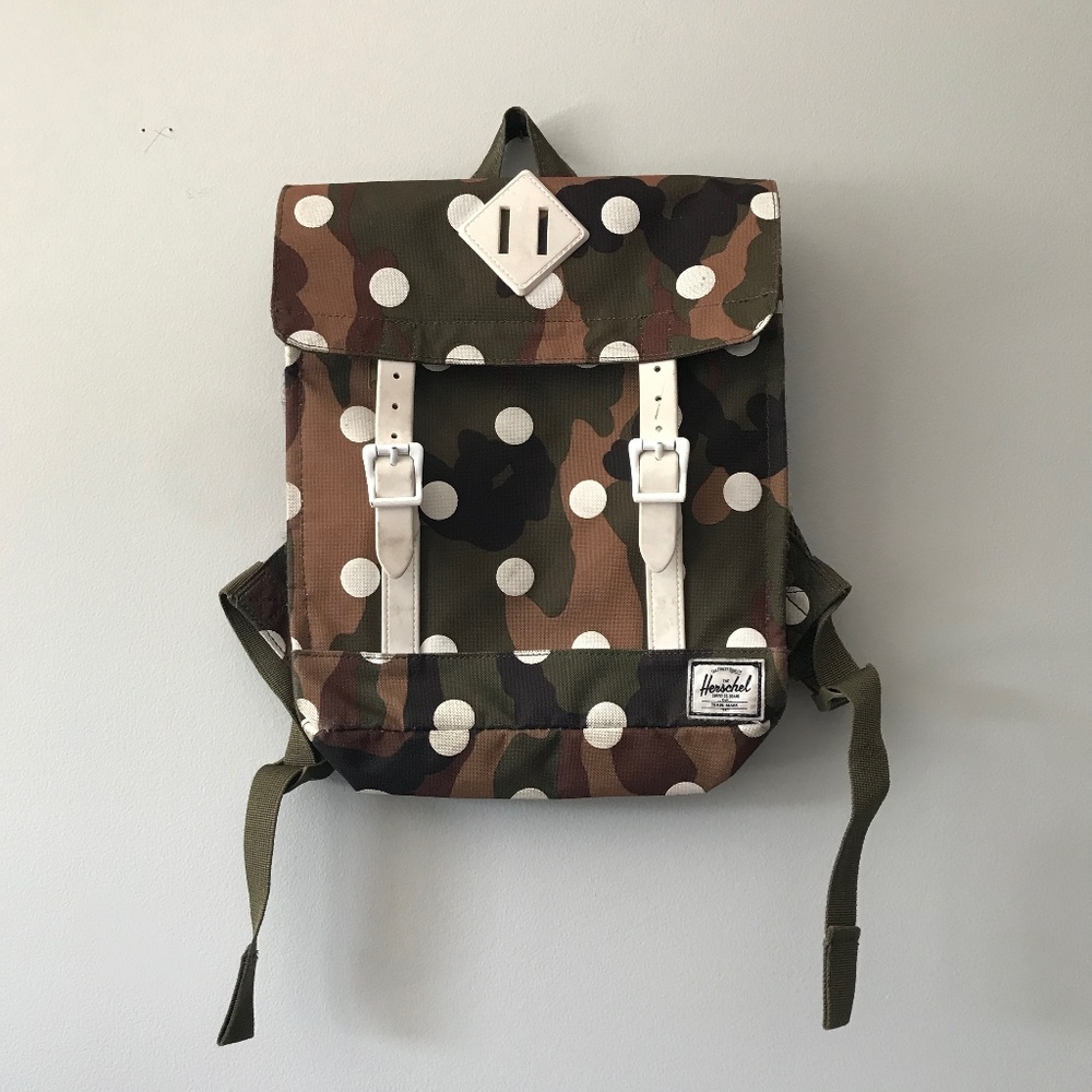 mini Survey Backpack camoflauge with white dots